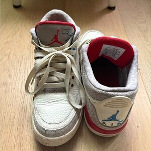 Air Jordan 3 Retro GS 'International Flight'